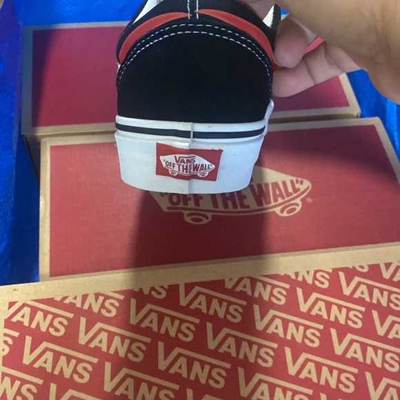 New beautiful vans - Picture 7 of 9